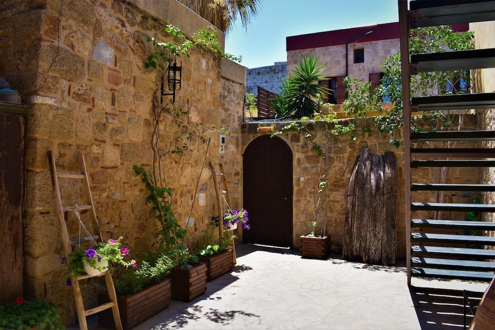Hotel S. Nikolis Historic Boutique 4*