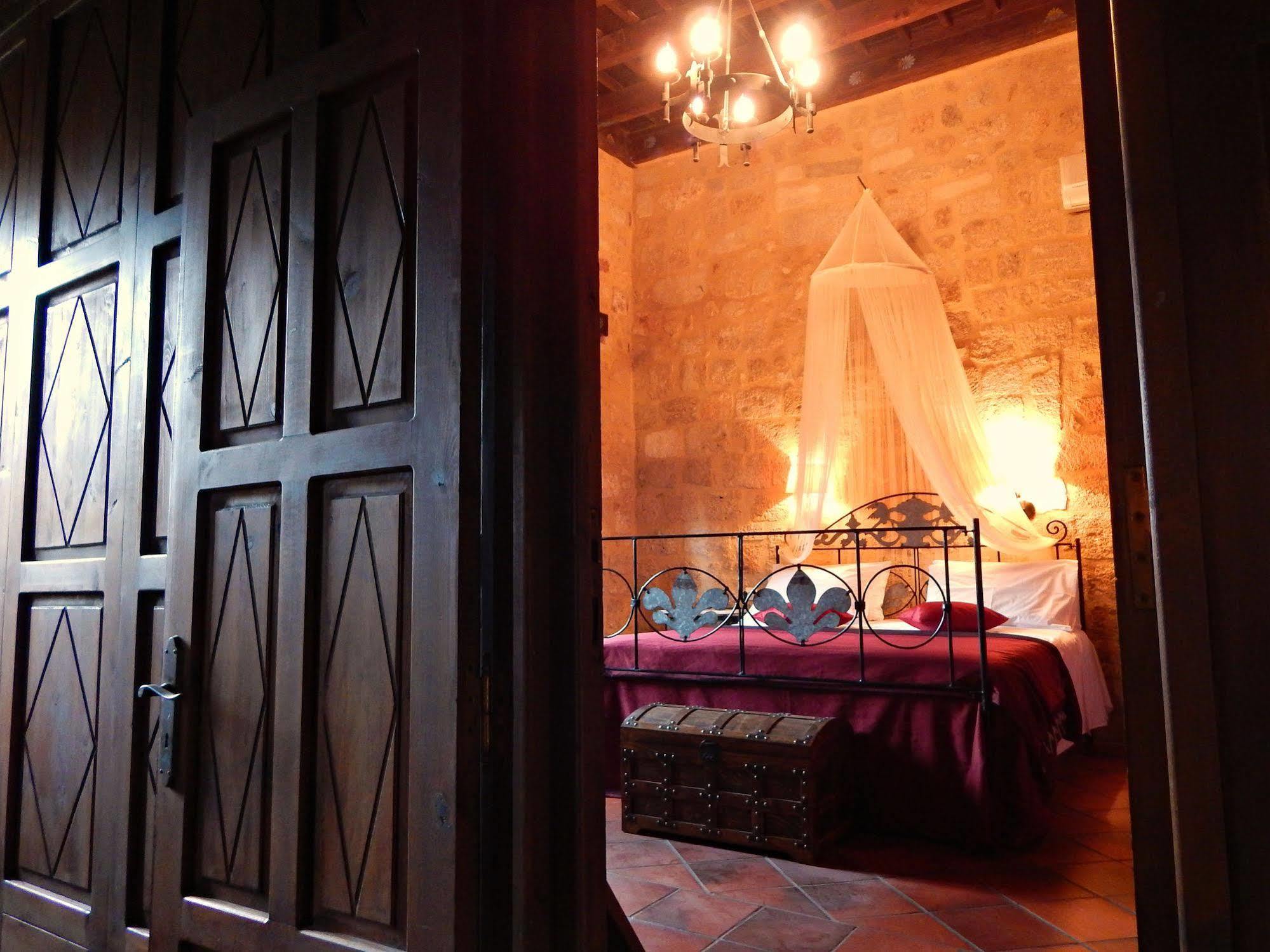S. Nikolis Historic Boutique Hotel Rhodes City
