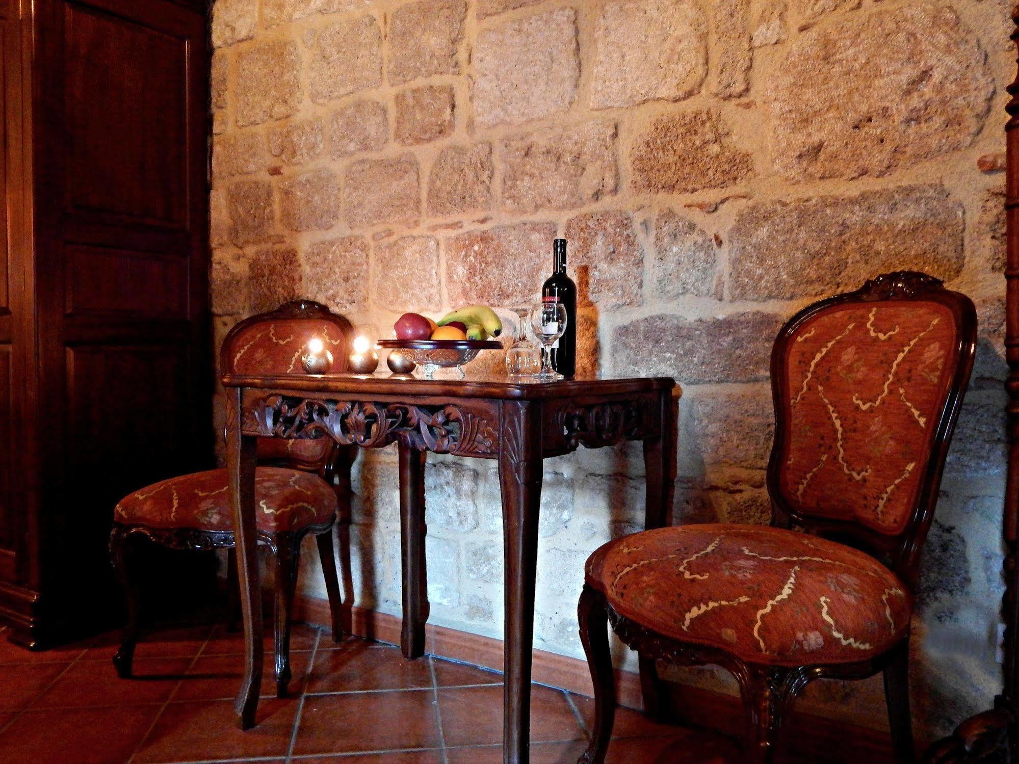 S. Nikolis Historic Boutique 4*